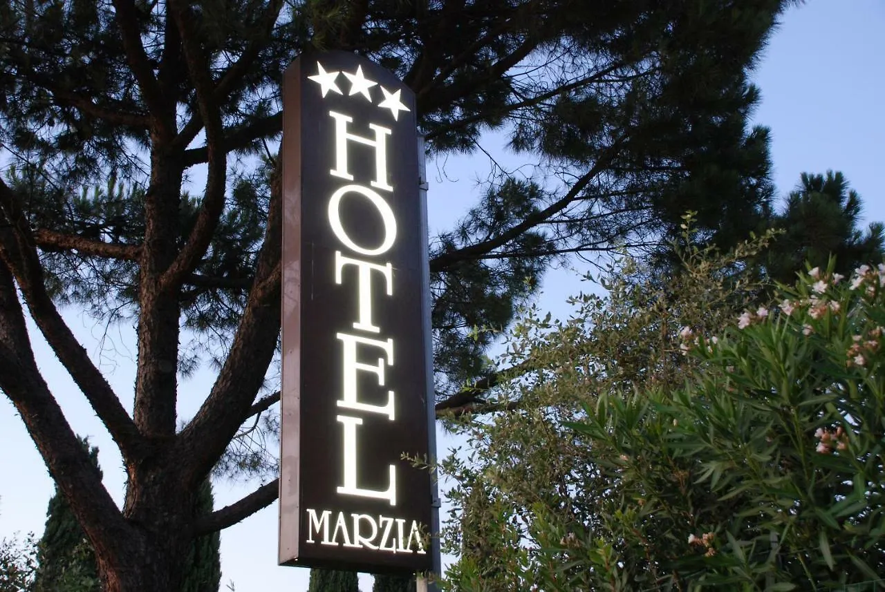 Hotel Marzia Scandicci 3*,  Italia